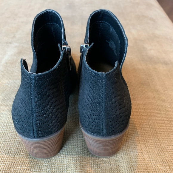 LUCKY BRAND WOMENS PARNESA ANKLE BOOTIE - Picture 4 of 6